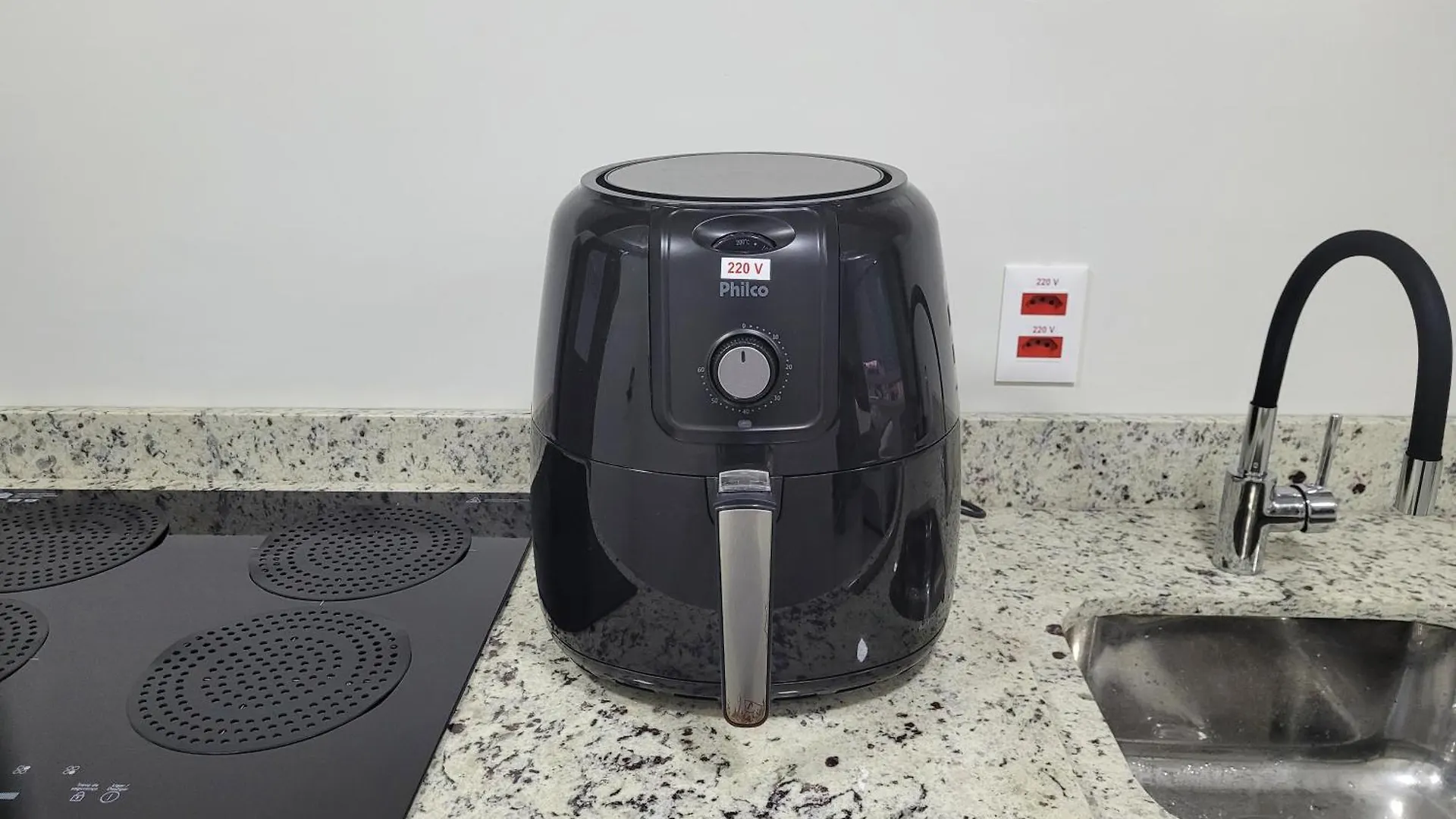 Studio Lux Ao Lado Da Puc Com Netflix Πόρτο Αλέγκρε 0*,